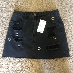 Denim distressed skirt